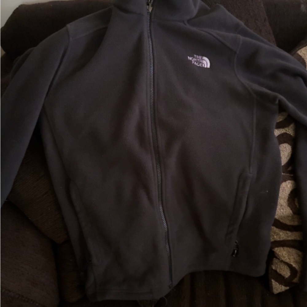 The North Face Charcoal Fleece Pullover